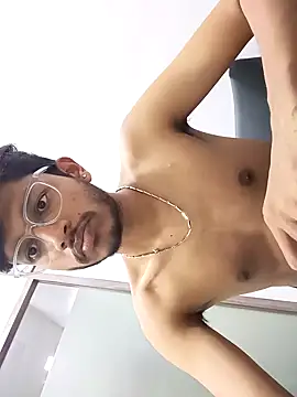 skinnyyyyyyyyy online show from 02/01/25, 10:37