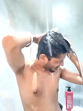 skinnyyyyyyyyy online show from 04/04/26, 03:38