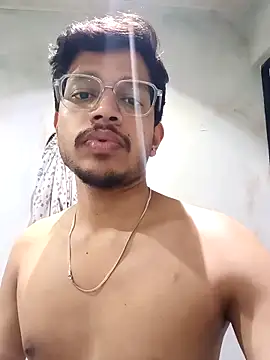 skinnyyyyyyyyy online show from 04/16/26, 03:18