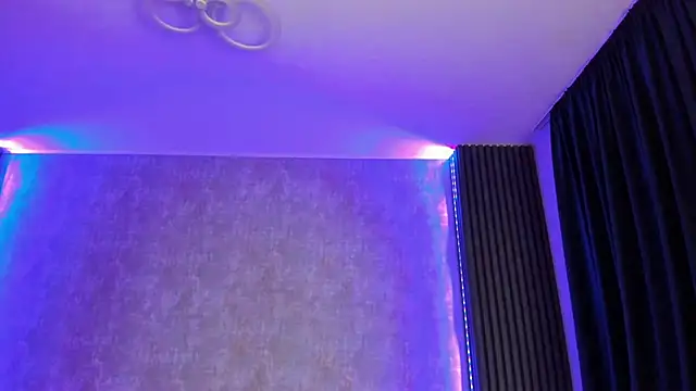 Snapshot of Milla_Heart chatting on 03/16/25, 05:36 Milla Heart online show from 03/16/25, 05:36