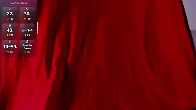 naomiii   online show from 01/10/26, 11:34