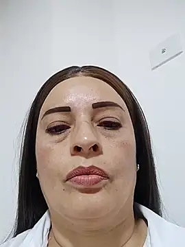  Prinscarlet  online show from 11/21/25, 02:32