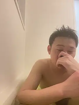 Snapshot of tuki_fu chatting on 01/18/25, 09:56 tuki fu online show from 01/18/25, 09:56