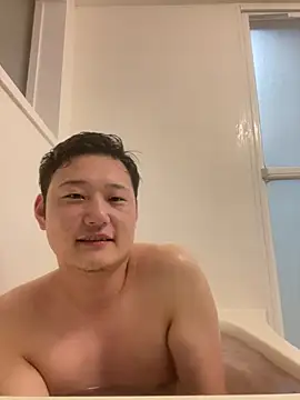 Snapshot of tuki_fu chatting on 03/01/25, 12:12 tuki fu online show from 03/01/25, 12:12