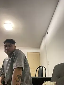 LCarreraa online show from 02/16/25, 04:53