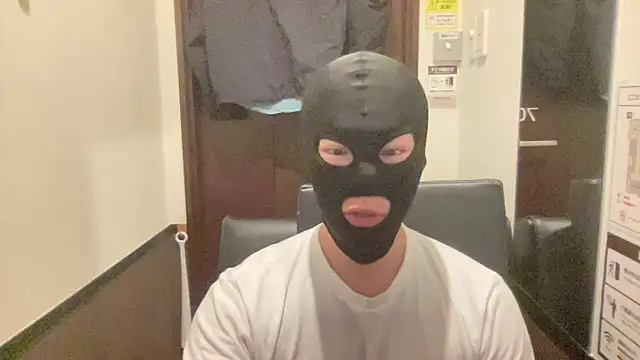 Ash zzz online show from 03/21/25, 06:05