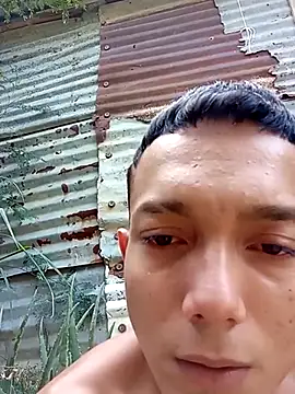 Snapshot of tayson_ chatting on 01/28/25, 09:19 tayson online show from 01/28/25, 09:19