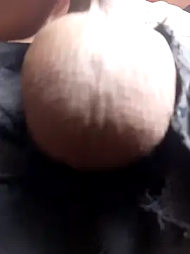 Snapshot of tayson_ chatting on 02/03/25, 04:31 tayson online show from 02/03/25, 04:31