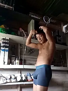 Snapshot of tayson_ chatting on 03/22/25, 02:58 tayson online show from 03/22/25, 02:58