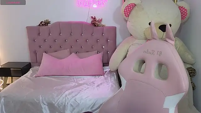 Jazmin tay online show from 02/09/25, 07:19