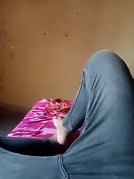 Surajpuja79 online show from 03/31/26, 08:26