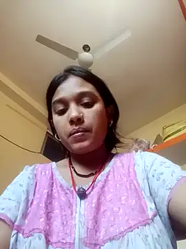 Surajpuja79 online show from 04/04/26, 06:22