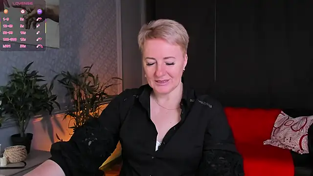 Nika Smit online show from 06/13/26, 05:05