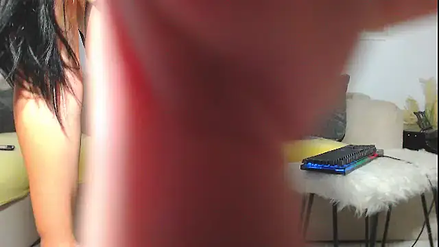 Snapshot of xsexydomina chatting on 07/07/26, 09:24 xsexydomina online show from 07/07/26, 09:24