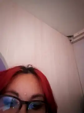 Snapshot of abril_ch_ chatting on 01/17/25, 06:12 abril ch online show from 01/17/25, 06:12