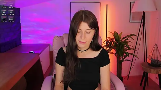 Hailey Green online show from 09/17/25, 08:32