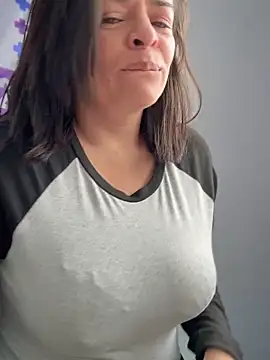 NATHALIA-28  online show from 11/02/25, 01:35