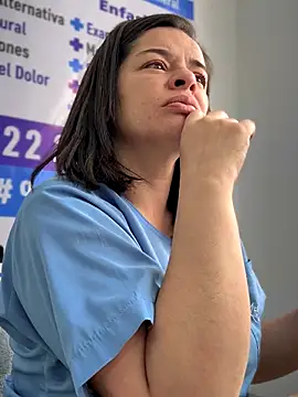 NATHALIA-28  online show from 11/05/25, 12:27