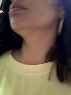 NATHALIA-28  online show from 01/11/26, 01:05