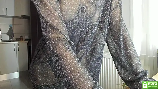 Anahi1993 online show from 12/23/25, 04:32