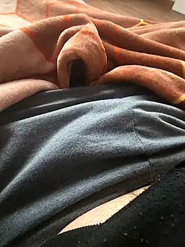 lapa525 online show from 02/13/25, 01:59