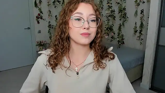 SereneFlame online show from 10/01/25, 10:10