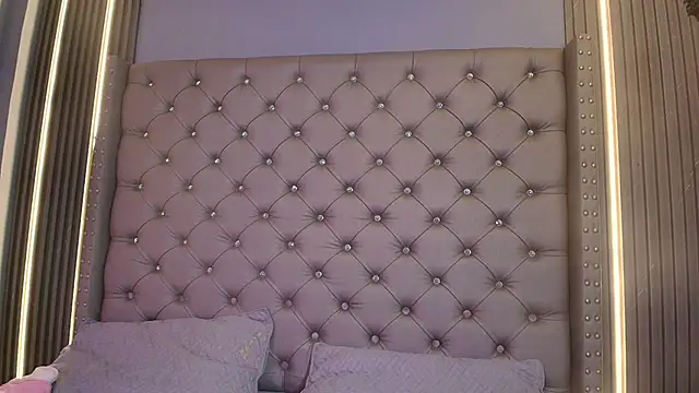 CAMILA JHONS online show from 02/08/25, 01:44