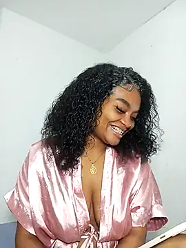 gianna smith online show from 04/24/26, 04:37