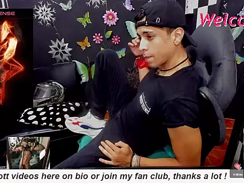 MikeRose94 online show from 10/10/25, 07:46