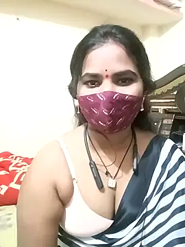 Snapshot of anitha906 chatting on 12/19/24, 03:52 anitha906 online show from 12/19/24, 03:52