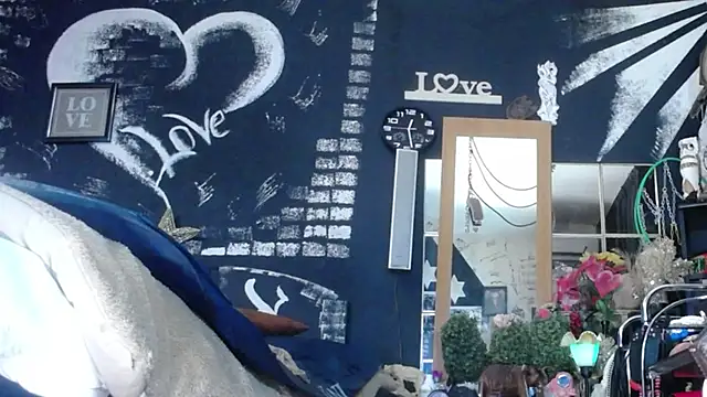 Katrin miss online show from 12/08/24, 10:30