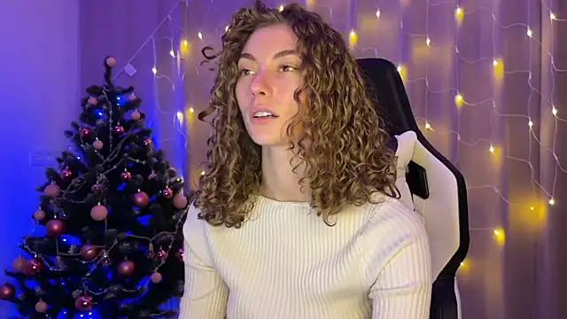 lady curls online show from 12/08/24, 11:40