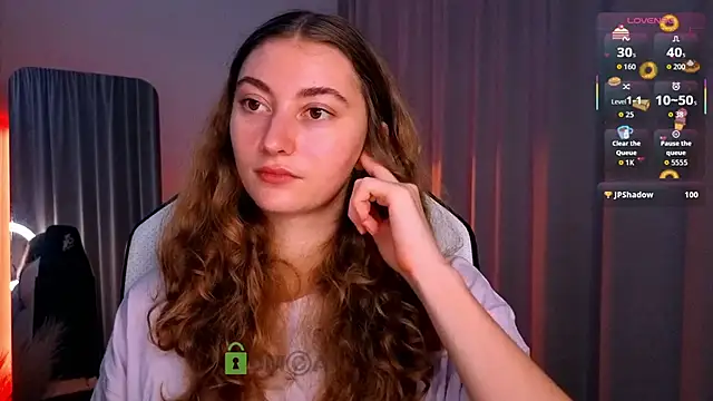 lady curls online show from 10/23/25, 10:08