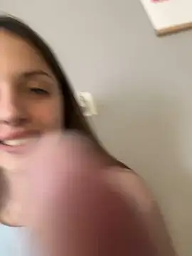 AmiLavs online show from 02/04/25, 11:27