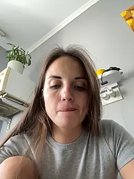 AmiLavs online show from 10/04/25, 10:35