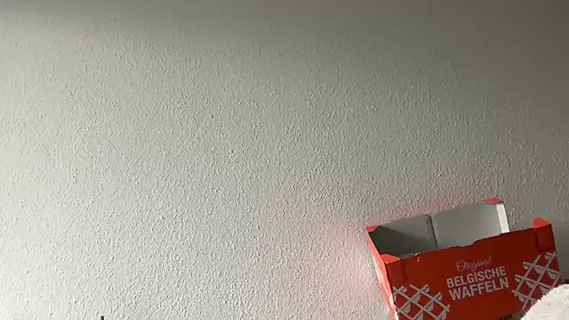 Snapshot of EmilyWi_ chatting on 01/26/25, 02:41 EmilyWi  online show from 01/26/25, 02:41