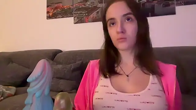 EmilyWi  online show from 11/08/25, 07:23