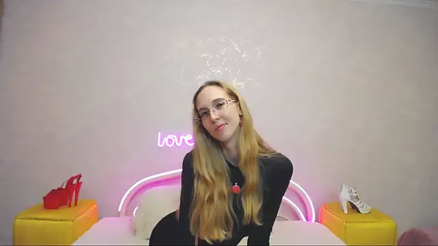 KlaryBrait online show from 01/22/25, 05:38