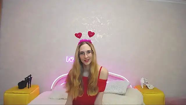 KlaryBrait online show from 02/14/25, 05:14