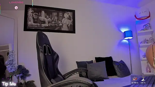 Adribaute online show from 11/23/25, 12:54