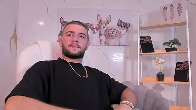 Snapshot of MaximusDick1_ chatting on 10/29/25, 04:26 MaximusDick1 online show from 10/29/25, 04:26