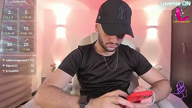 MaximusDick1  online show from 02/28/26, 12:06