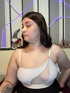 Jadelli online show from 03/01/25, 07:04