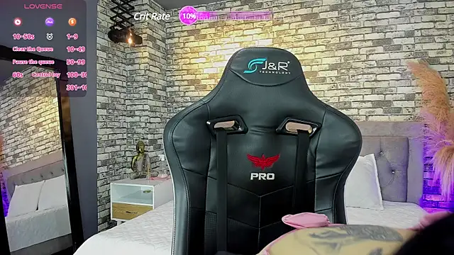 ariadna milano online show from 01/27/25, 12:48