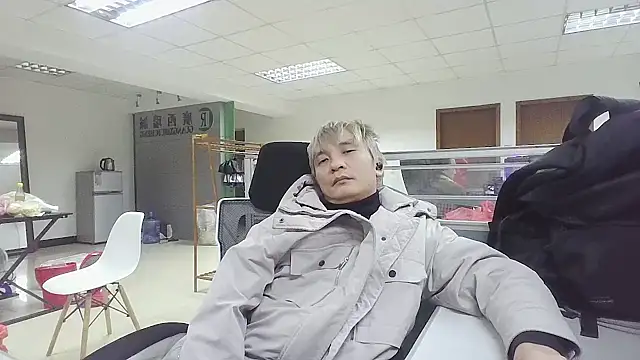 clisssx online show from 12/16/24, 02:05