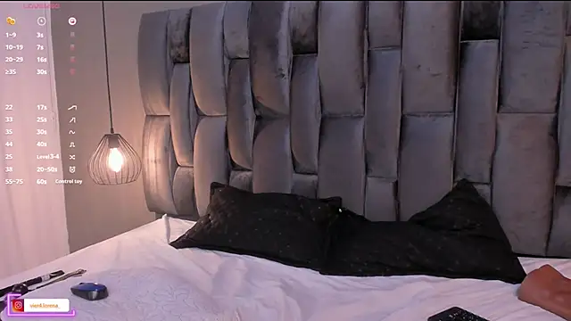 Lorena Vieira  online show from 02/23/25, 10:53