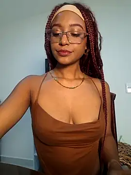 Lorena Vieira  online show from 11/27/25, 12:02