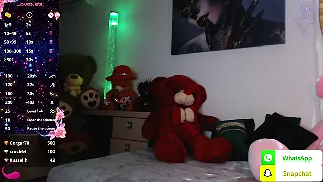 EvelynAisha online show from 02/14/25, 03:58