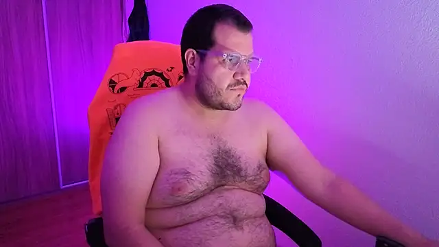 Snapshot of bearcloudcomputa chatting on 11/27/25, 05:09 bearcloudcomputa online show from 11/27/25, 05:09