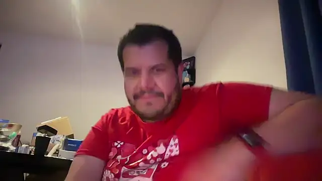 Snapshot of bearcloudcomputa chatting on 12/15/25, 02:49 bearcloudcomputa online show from 12/15/25, 02:49